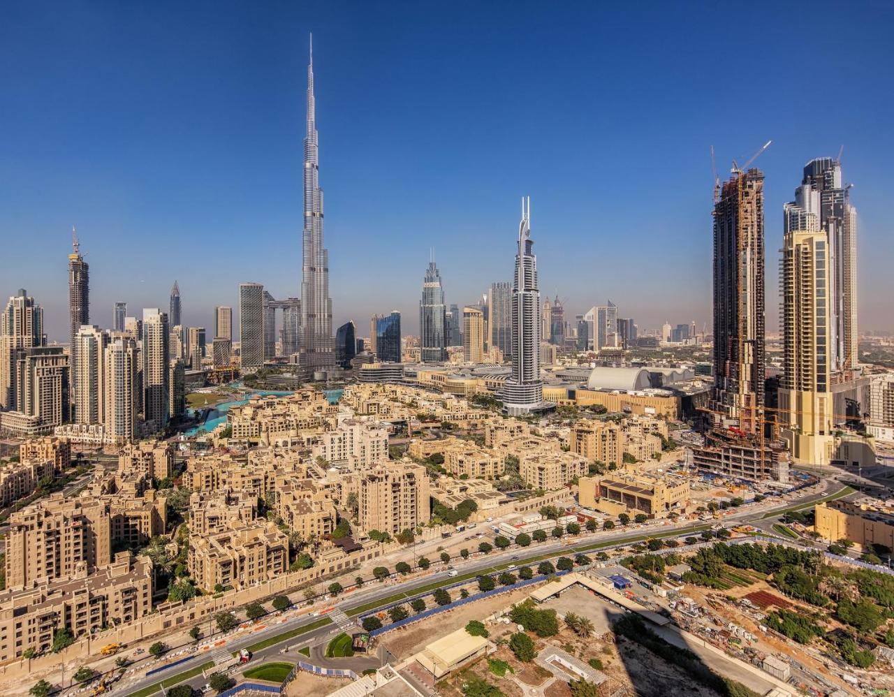 Nasma Luxury Stays - Fantastic Burj Khalifa View From This Fancy Condo Дубай Екстериор снимка