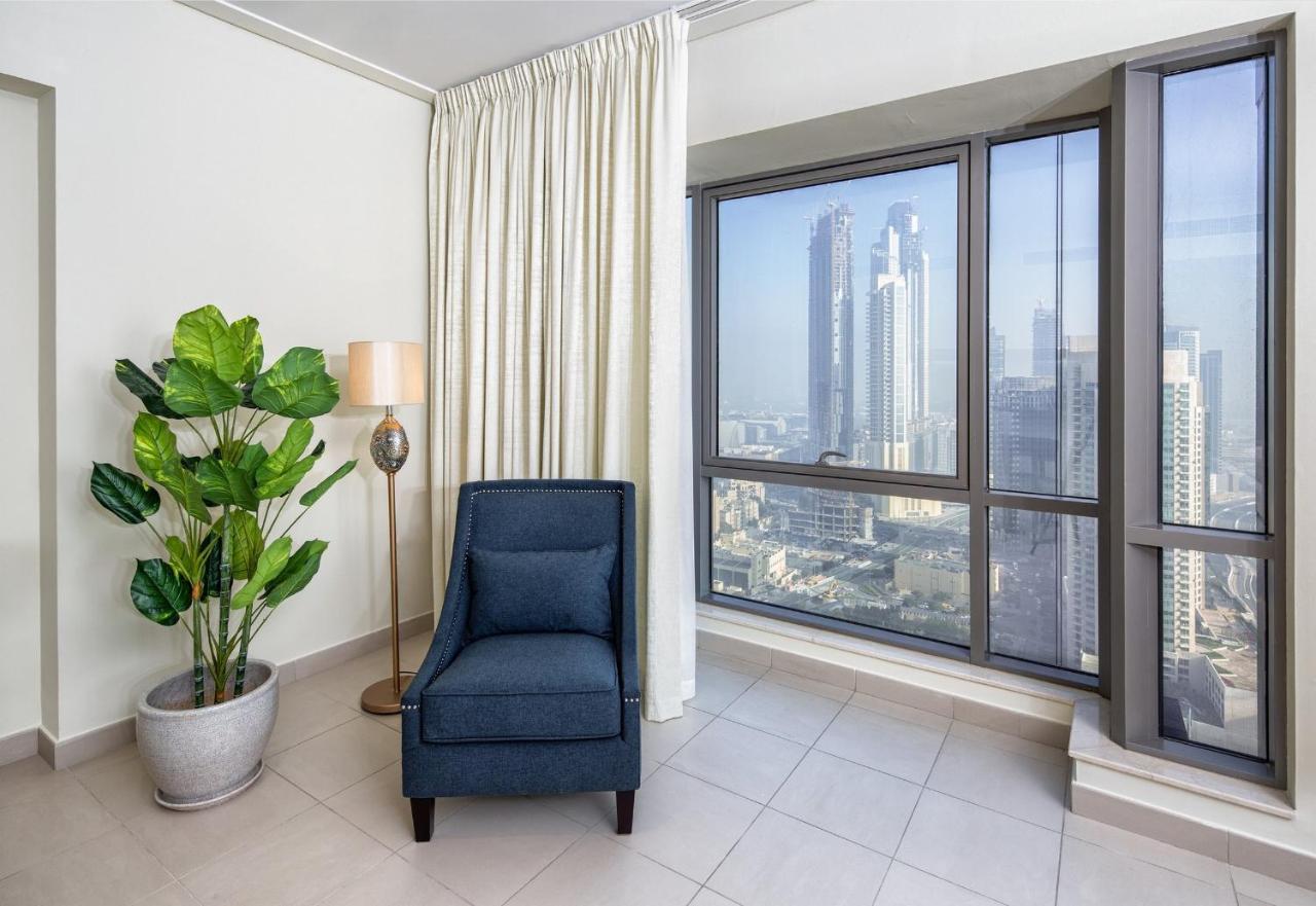 Nasma Luxury Stays - Fantastic Burj Khalifa View From This Fancy Condo Дубай Екстериор снимка
